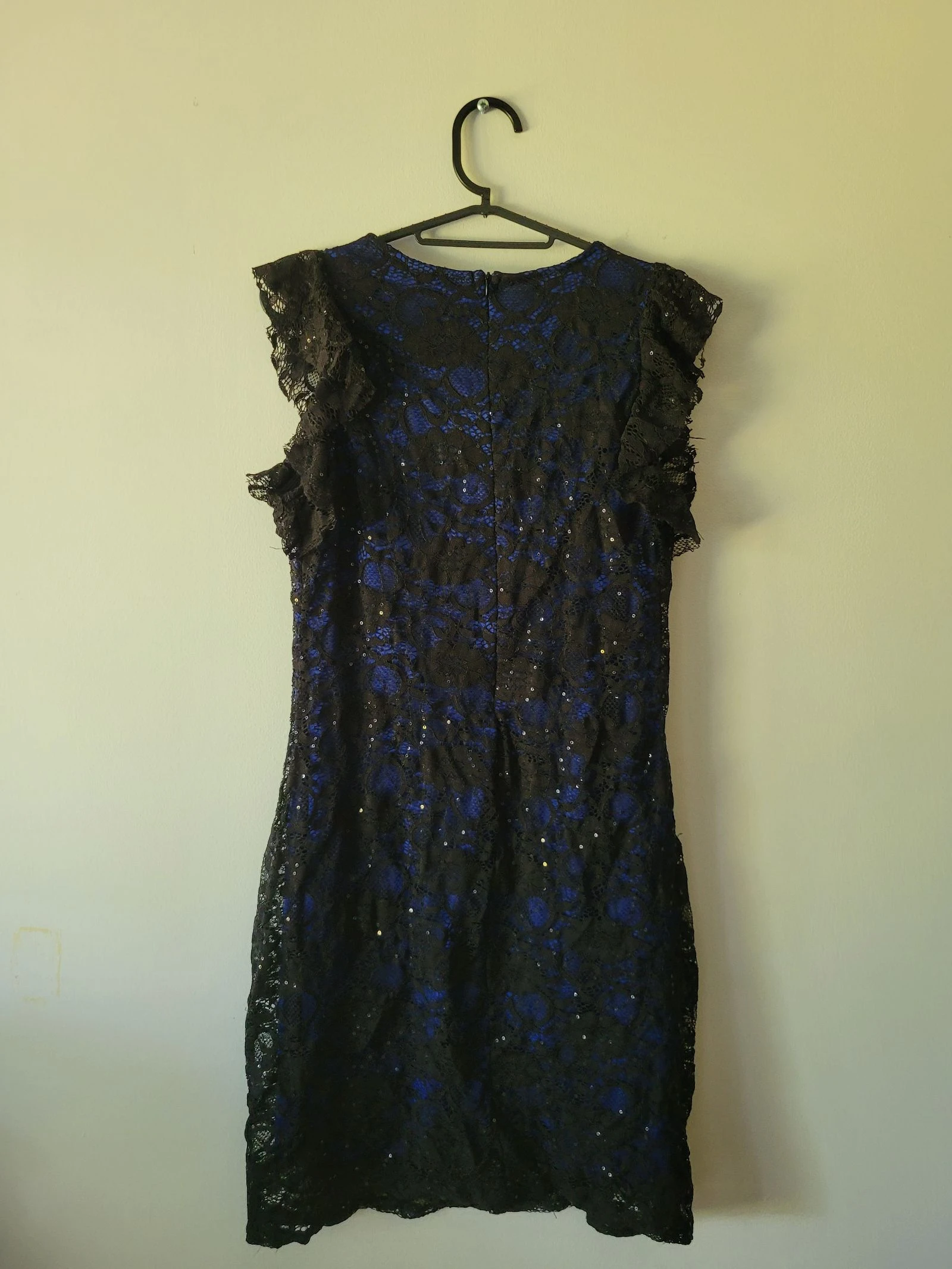 Vestido negro de encaje con forro azul eléctrico Influx – Talla 40 – photo 3